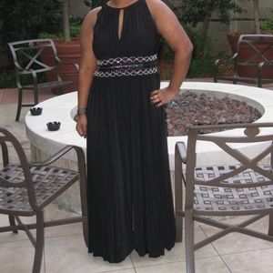 Prom dress/ formal gown